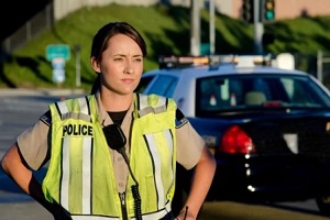 women cop